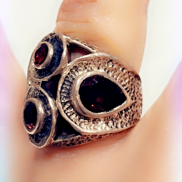 𝕲𝖆𝖗𝖓𝖊𝖙 𝕾𝖔𝖑𝖎𝖉 𝕾𝖙𝖊𝖗𝖑𝖎𝖓𝖌 𝕲𝖊𝖒𝖘𝖙𝖔𝖓𝖊 𝕽𝖎𝖓𝖌 - Picture 3 of 5